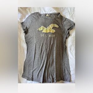 Vintage y2k hollister tshirt size L